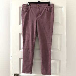 Old Navy Rockstar jeggings 24/7 Sz 12, 2 for $15